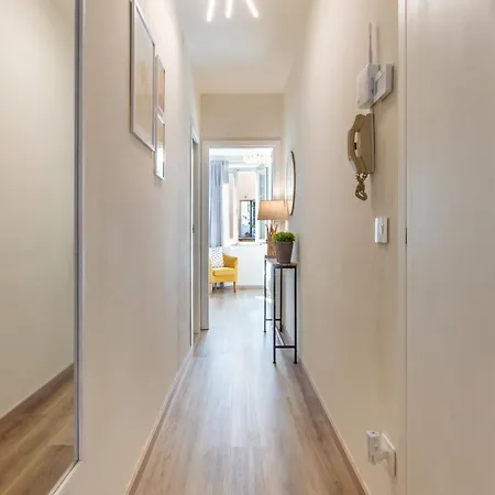 公寓 Sunlit Heaven *