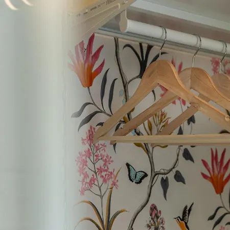 Sunlit Heaven 公寓